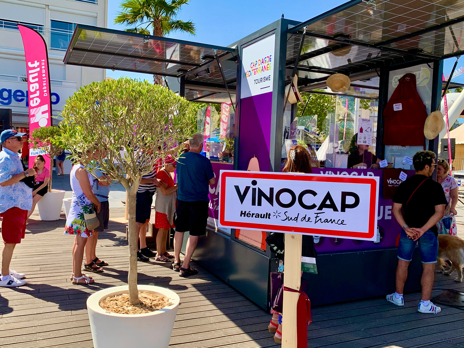 Vinocap Stand Office de Tourisme